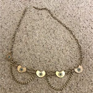 LULUS GOLD TONE CHAIN BELT W STONES STATIONS 40 in OVERALL GUC